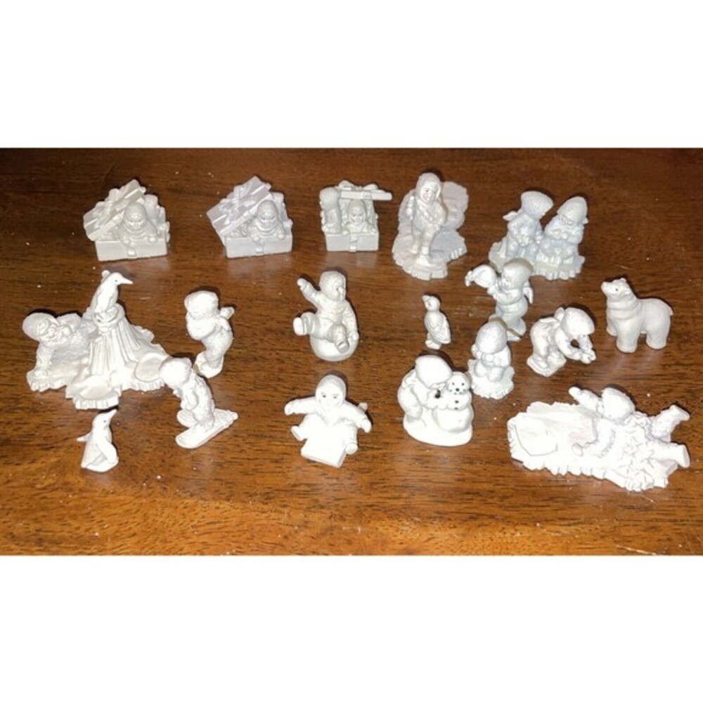 Department 56 Snow babies Pieces Miniature 18 Pieces